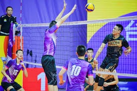 曼联官方：姆伯莫将在对阵埃弗顿的比赛中上演首秀